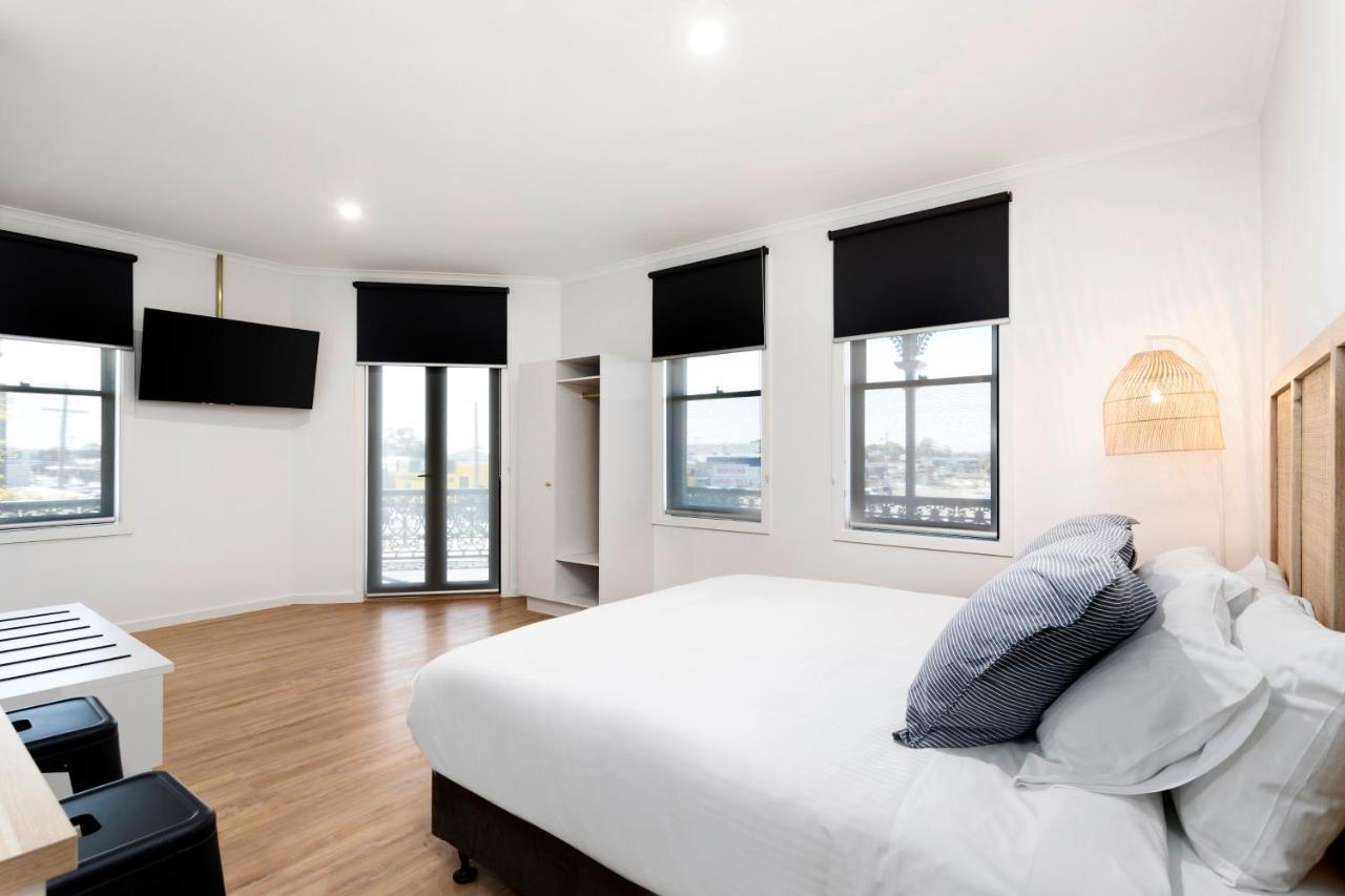 Grand Terminus Hotel Bairnsdale Exteriör bild